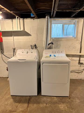 Builiding view twenty one for 1636 Wood, Muskegon, MI. 49442