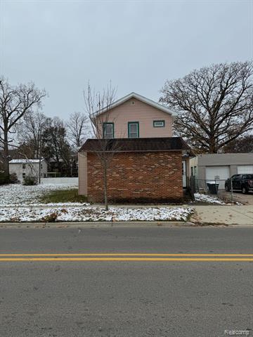 Builiding view forty one for 710 Martin Luther King Jr, Jackson, MI. 49203