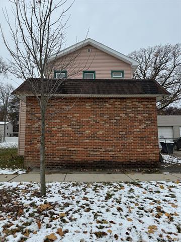 Builiding view forty for 710 Martin Luther King Jr, Jackson, MI. 49203