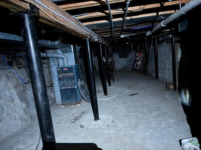 Builiding view twenty six for 710 Martin Luther King Jr, Jackson, MI. 49203