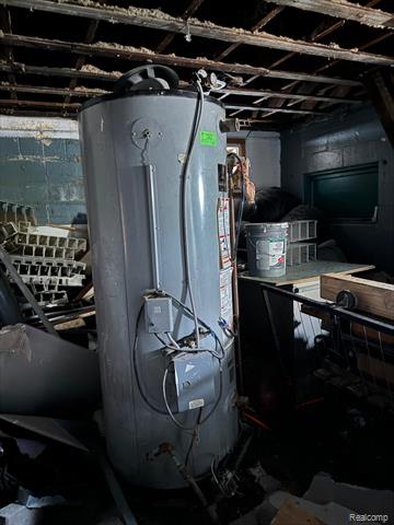 Builiding view twenty three for 710 Martin Luther King Jr, Jackson, MI. 49203