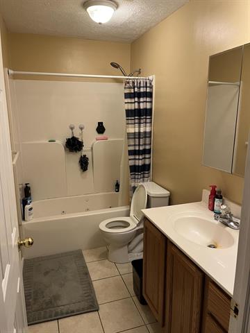 Builiding view five for 2002 Old Us 31, Niles, MI. 49120