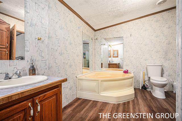 Builiding view eleven for 1585 Richards, Allegan, MI. 49010