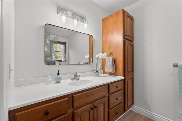 Builiding view twenty six for 9980 2Nd, Mattawan, MI. 49071