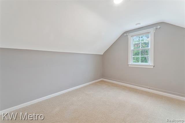 Builiding view forty for 2120 Vinsetta, Royal Oak, MI. 48073