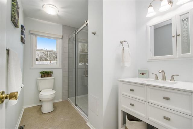 Builiding view nine for 5590 Lucerne, Kalamazoo, MI. 49048