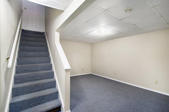 Builiding view thirteen for 5590 Lucerne, Kalamazoo, MI. 49048