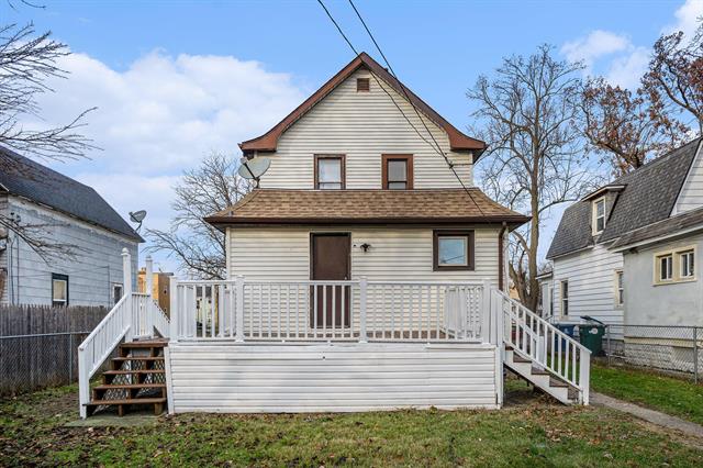 Builiding view one for 1612 Stockbridge, Kalamazoo, MI. 49001