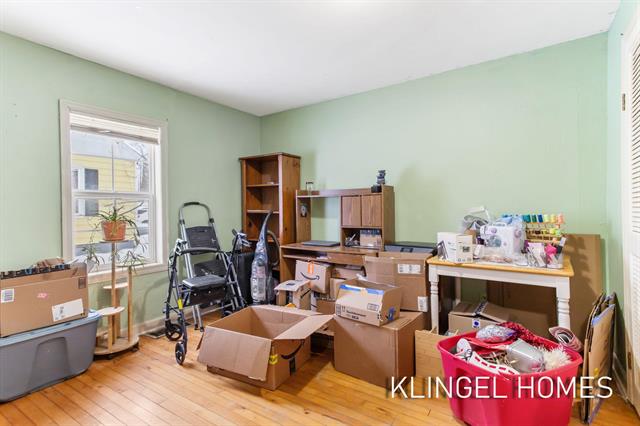 Builiding view fourteen for 947 Carlton, Muskegon, MI. 49442