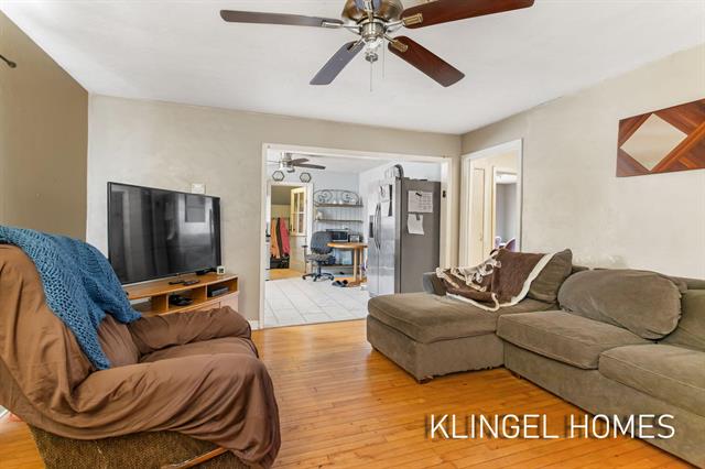 Builiding view three for 947 Carlton, Muskegon, MI. 49442