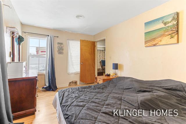 Builiding view twelve for 947 Carlton, Muskegon, MI. 49442