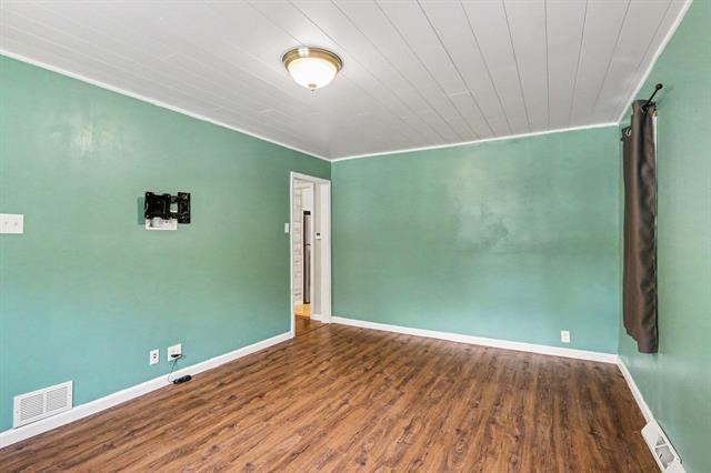 Builiding view two for 3513 Tampa, Kalamazoo, MI. 49048