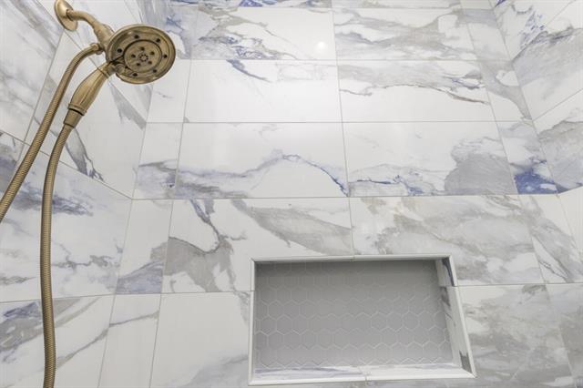 Builiding view twenty for 11 Chestnut, Douglas, MI. 49406