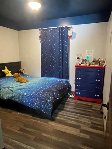 Builiding view fifteen for 33067 School, Dowagiac, MI. 49047