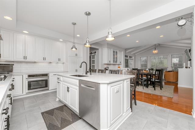 Builiding view eleven for 8399 Parkstone, Mattawan, MI. 49071