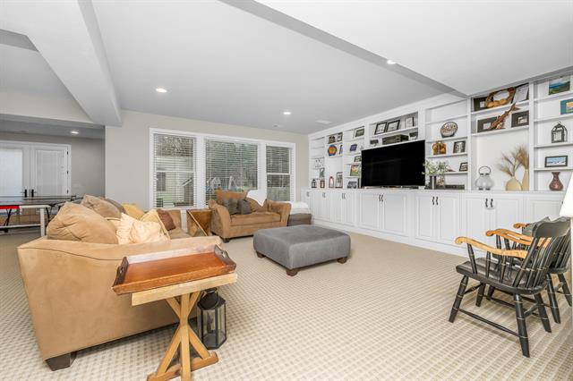 Builiding view forty five for 8399 Parkstone, Mattawan, MI. 49071