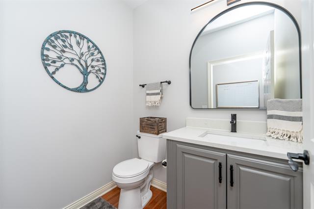 Builiding view forty nine for 8399 Parkstone, Mattawan, MI. 49071