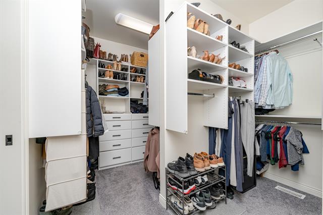 Builiding view thirty one for 8399 Parkstone, Mattawan, MI. 49071