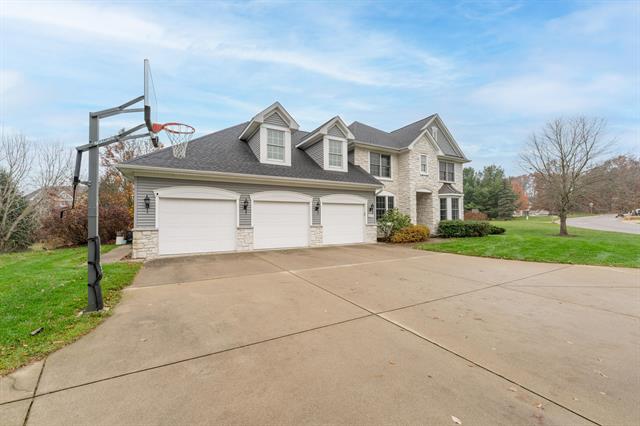 Builiding view three for 8399 Parkstone, Mattawan, MI. 49071