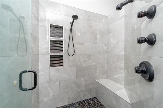 Builiding view twenty nine for 8399 Parkstone, Mattawan, MI. 49071