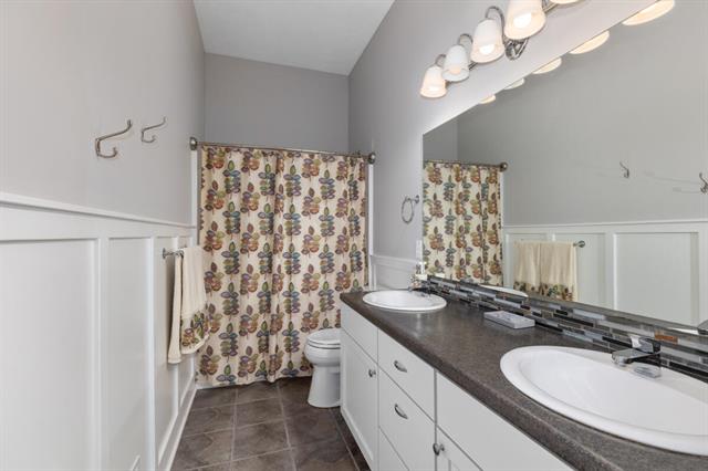 Builiding view forty for 4312 Woodside Meadow, Dorr, MI. 49323