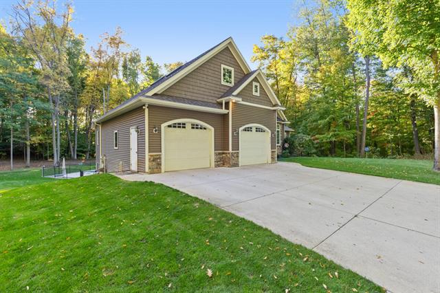 Builiding view two for 4312 Woodside Meadow, Dorr, MI. 49323