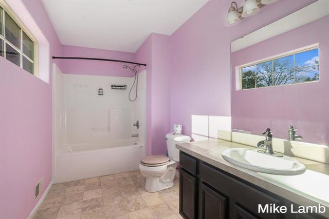 Builiding view ten for 163 Grove, Sparta, MI. 49345