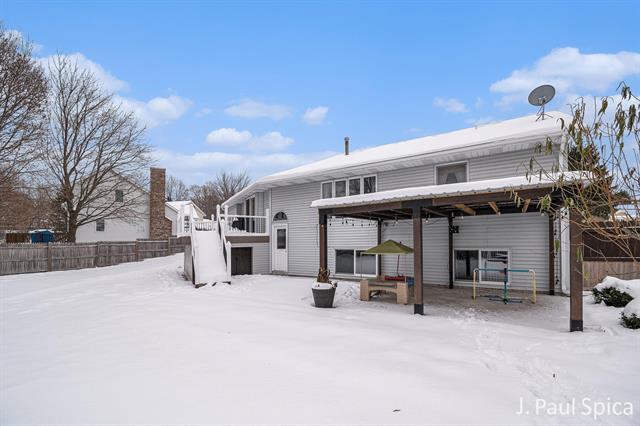 Builiding view twenty nine for 4127 Chaminade, Grandville, MI. 49418