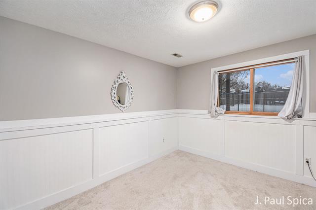 Builiding view twenty two for 4127 Chaminade, Grandville, MI. 49418