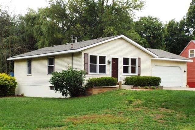 front view for 866 Woodside Drive, Holland, Mi. 49424