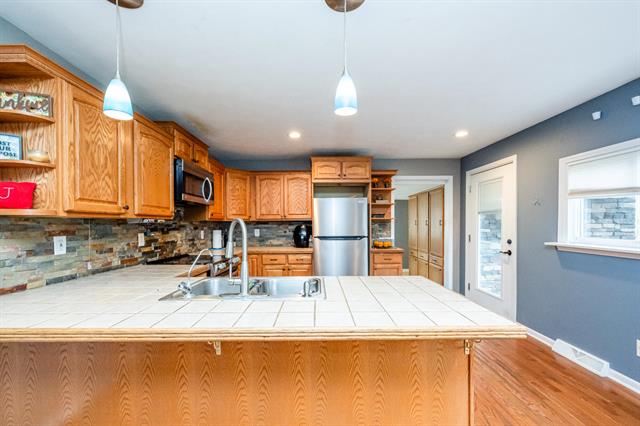 Builiding view six for 305 Main, Berrien Springs, MI. 49103