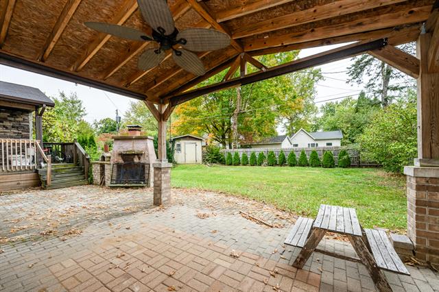 Builiding view twenty two for 305 Main, Berrien Springs, MI. 49103