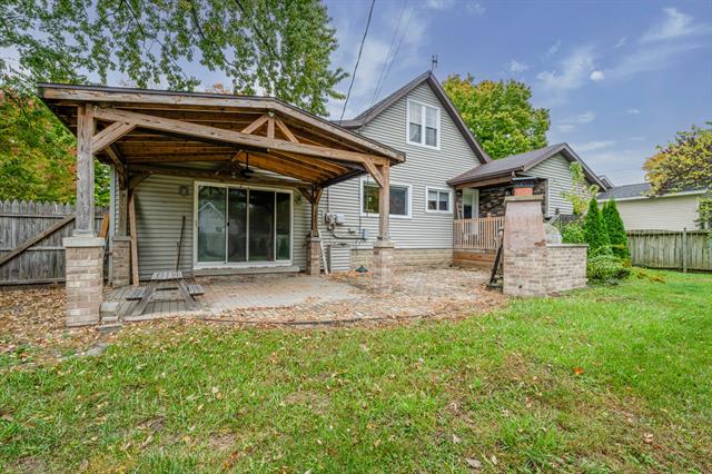 Builiding view twenty for 305 Main, Berrien Springs, MI. 49103