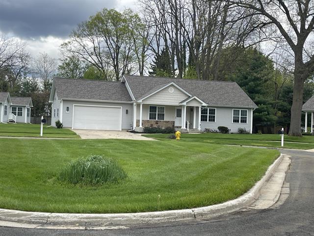 Builiding view fifty for 113 Beacon Ridge, Battle Creek, MI. 49017
