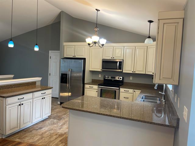 Builiding view seven for 113 Beacon Ridge, Battle Creek, MI. 49017