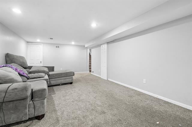 Builiding view twenty two for 181 Foote, Battle Creek, MI. 49017