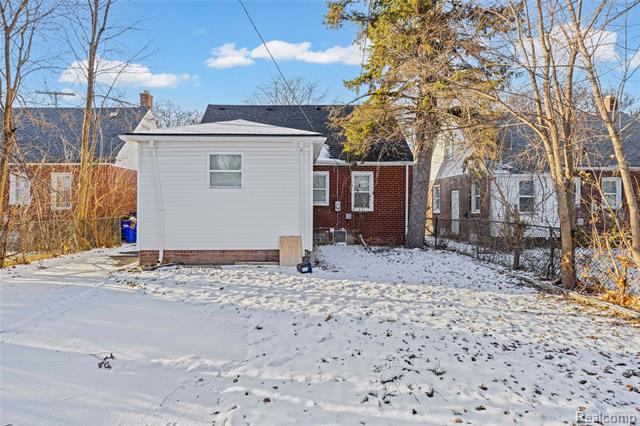 Builiding view three for 12708 Payton, Detroit, MI. 48224