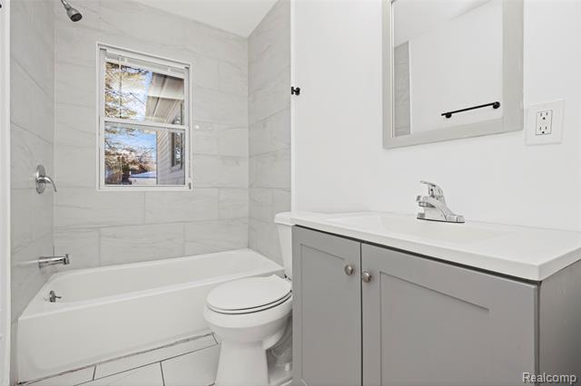 Builiding view twenty one for 12708 Payton, Detroit, MI. 48224