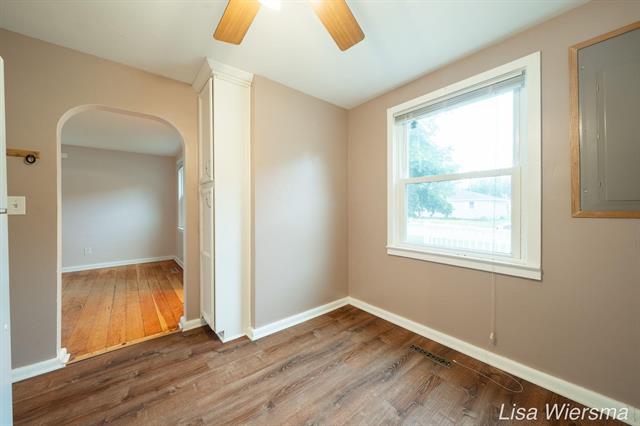 Builiding view sixteen for 2357 Crozier, Muskegon, MI. 49441