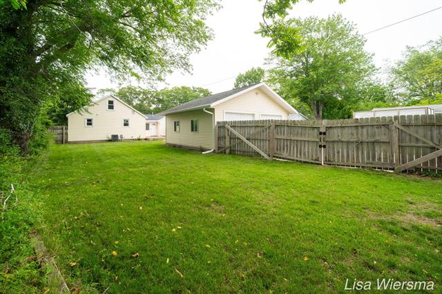 Builiding view thirty one for 2357 Crozier, Muskegon, MI. 49441