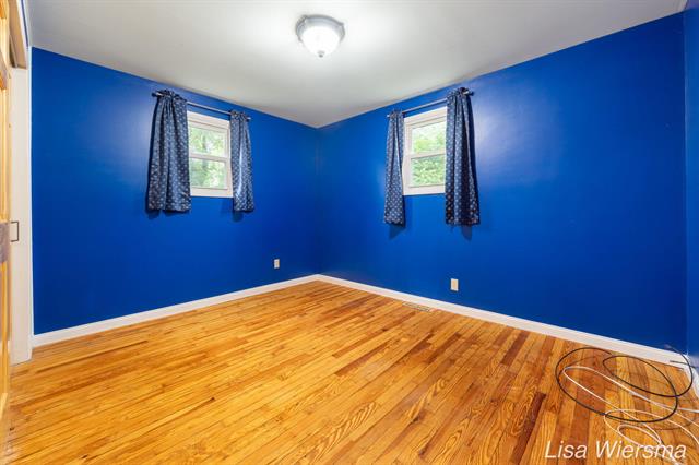 Builiding view twenty five for 2357 Crozier, Muskegon, MI. 49441