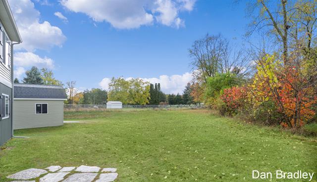 Builiding view twenty three for 448 Tentree, Sparta, MI. 49345