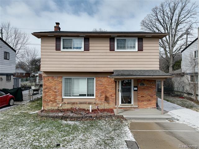 front view for 29841 Everett St, Southfield, Mi. 48076