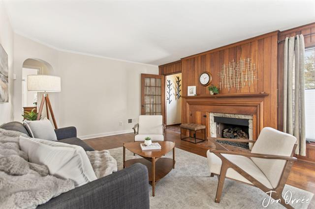 Builiding view five for 550 Washington, Holland, MI. 49423