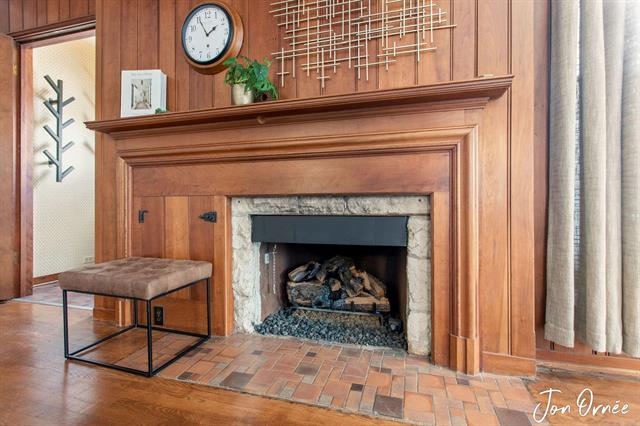 Builiding view six for 550 Washington, Holland, MI. 49423