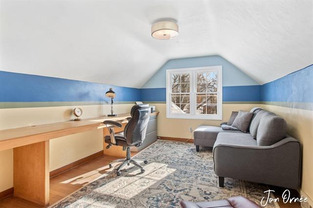 Builiding view thirty one for 550 Washington, Holland, MI. 49423