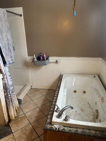 Builiding view ten for 216 Franklin, Reed City, MI. 49677