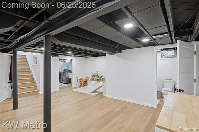 Builiding view twenty three for 1210 Lyons, Royal Oak, MI. 48073