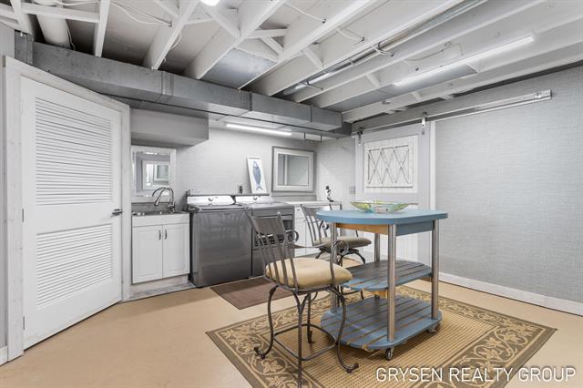 Builiding view twenty eight for 566 Wind Drift, Spring Lake, MI. 49456