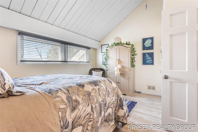 Builiding view twenty one for 566 Wind Drift, Spring Lake, MI. 49456